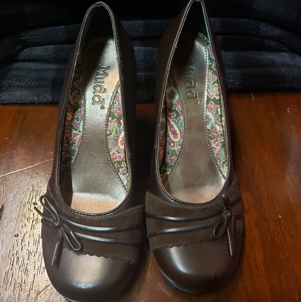 Mudd heels
